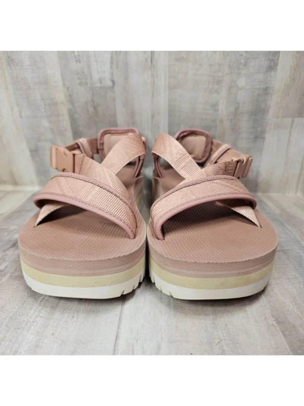 Teva Womans Size 6 Platform Indio Whip Pink Sandals Adjustable Straps - Picture 2 of 10